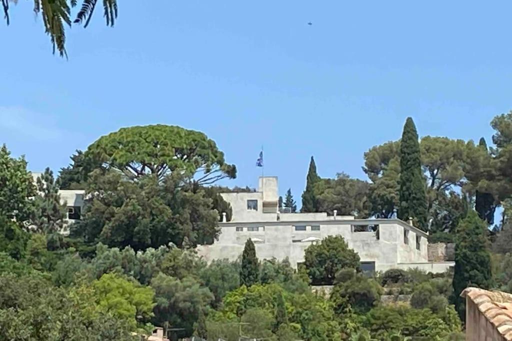 Loft Apartment At Villa Leonie Hyeres Exterior photo